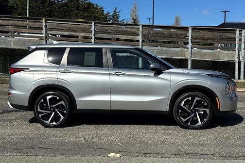 2023 Mitsubishi Outlander SE Special Editiont S-AWC