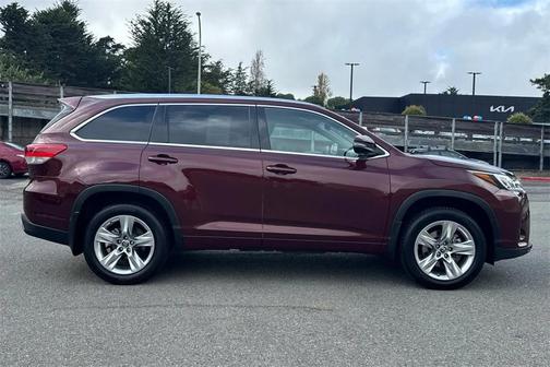 2017 Toyota Highlander Limited