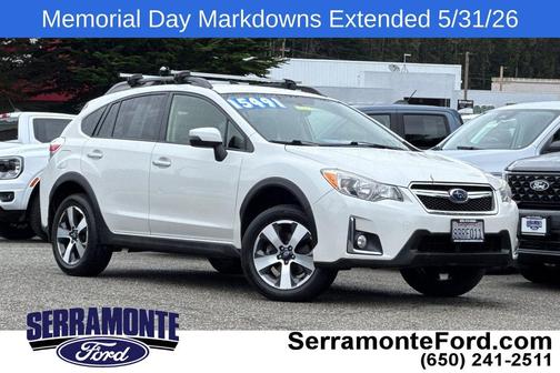 Crystal White Pearl 2016 Subaru Crosstrek Hybrid Base