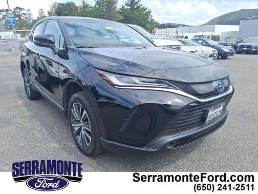 Black 2024 Toyota Venza LE