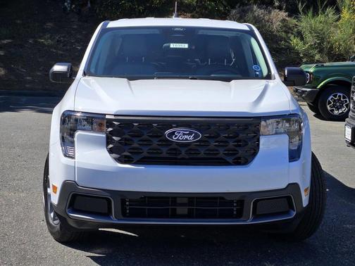 Oxford White 2026 Ford Maverick XLT