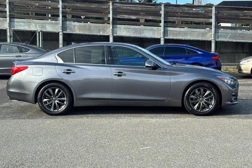 2016 INFINITI Q50 2.0T Premium