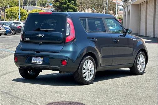2017 Kia Soul +
