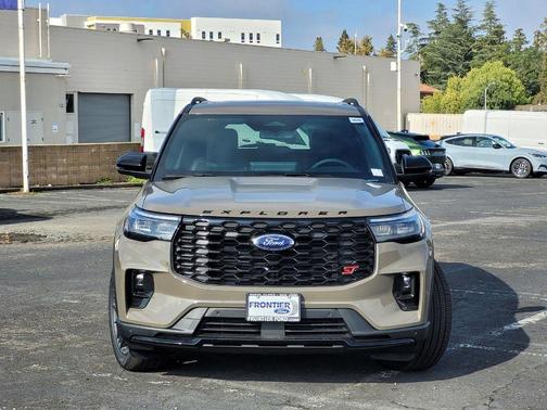 Marsh Gray 2026 Ford Explorer ST