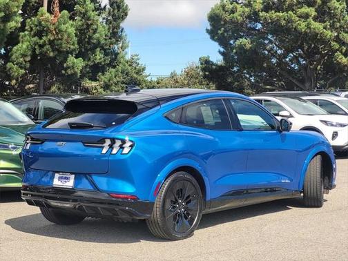 2025 Ford Mustang Mach-E GT
