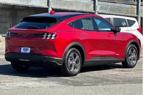 2022 Ford Mustang Mach-E Select
