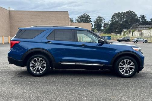 Atlas Blue Metallic 2021 Ford Explorer Limited