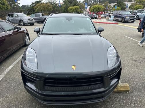Volcano Grey 2022 Porsche Macan Macan