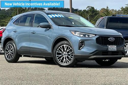 2025 Ford Escape PHEV SE