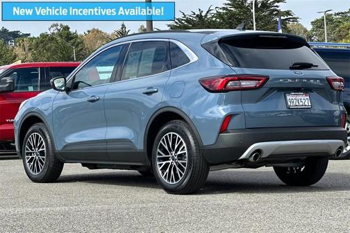 2025 Ford Escape PHEV SE