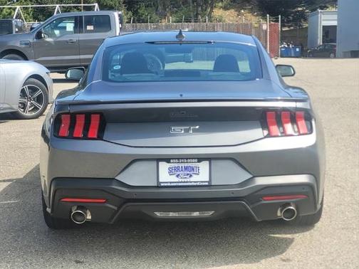 2025 Ford Mustang GT