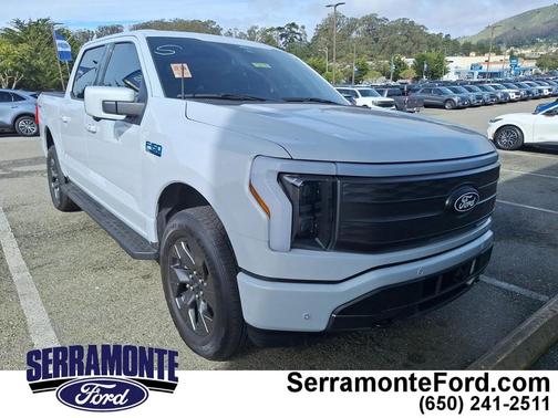 2025 Ford F-150 Lightning LARIAT