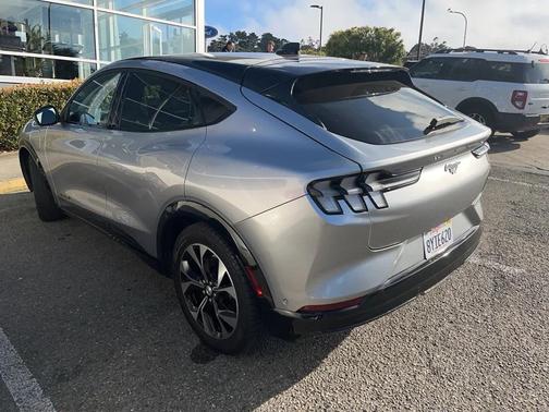 2021 Ford Mustang Mach-E Premium