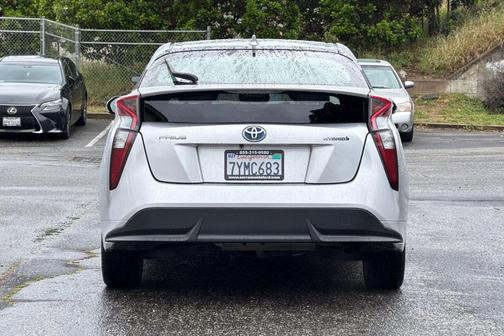 Classic Silver 2017 Toyota Prius Three Touring