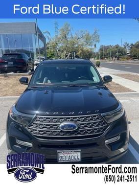 Agate Black Metallic 2022 Ford Explorer XLT
