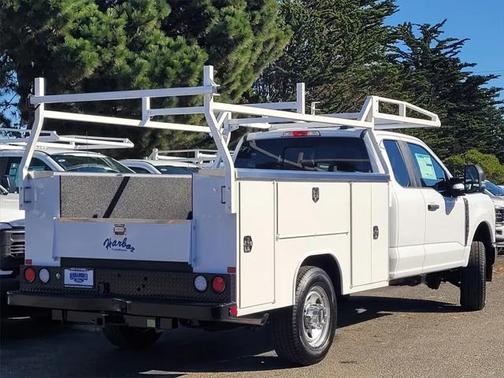 2024 Ford F-350 XL