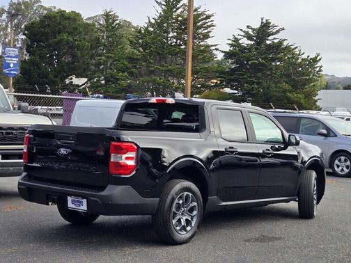Shadow Black 2026 Ford Maverick XLT
