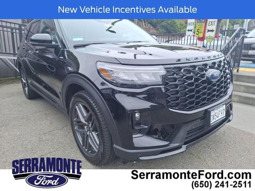 Agate Black Metallic 2026 Ford Explorer ST-Line