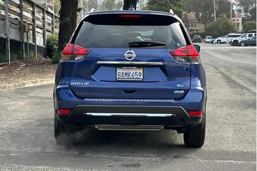 2017 Nissan Rogue Hybrid SV
