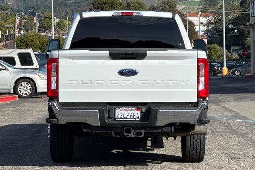 2023 Ford F-350 XLT
