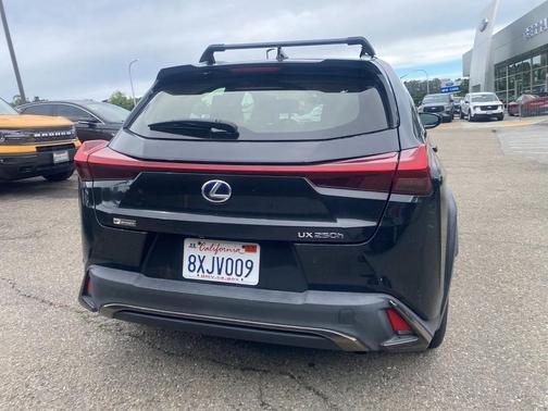2021 Lexus UX 250h F Sport