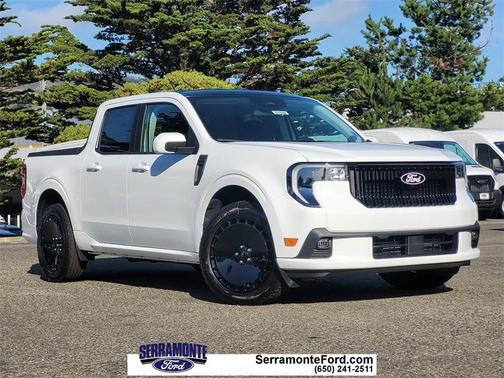 2025 Ford Maverick Lobo Standard