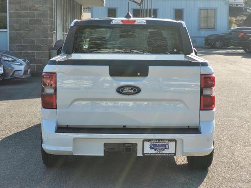 2025 Ford Maverick Lobo Standard