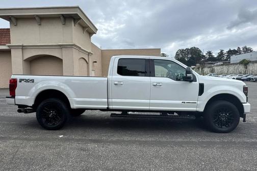 2022 Ford F-350 Lariat