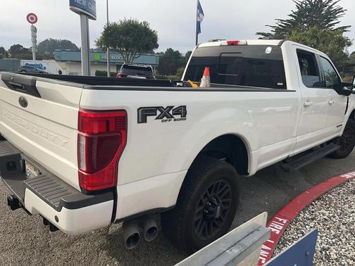 2022 Ford F-350 Lariat