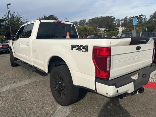 2022 Ford F-350 Lariat
