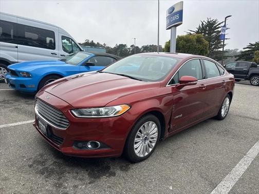 2014 Ford Fusion Hybrid SE