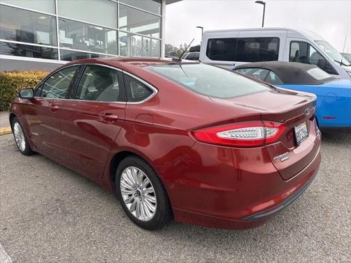 2014 Ford Fusion Hybrid SE