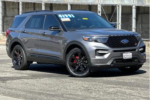 2022 Ford Explorer ST