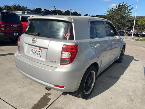 2013 Scion xD Base