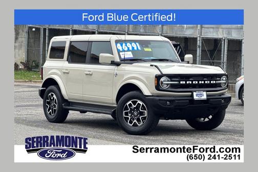 Desert Sand 2025 Ford Bronco Outer Banks