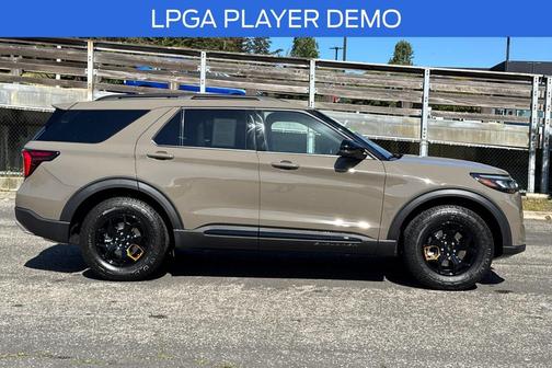 Marsh Gray 2026 Ford Explorer Tremor