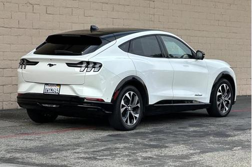2021 Ford Mustang Mach-E Premium