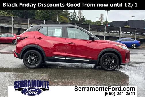 2023 Nissan Kicks SR