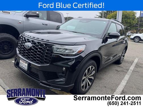 Agate Black 2025 Ford Explorer ST-Line