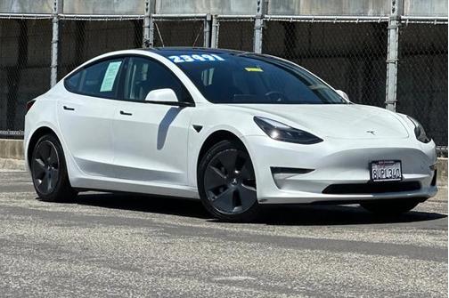2021 Tesla Model 3 Standard Range Plus