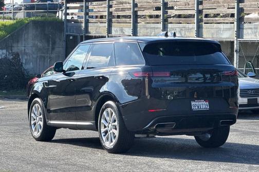 2024 Land Rover Range Rover Sport SE