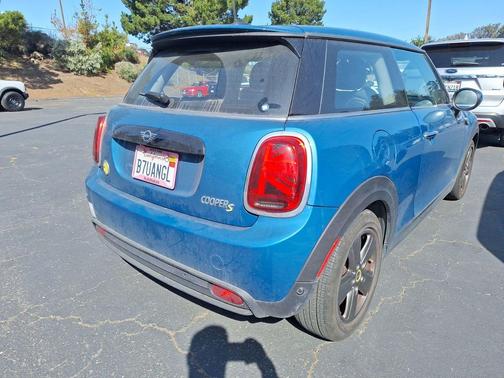 Island Blue 2023 MINI Hardtop Cooper S