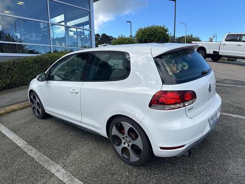 Candy White 2011 Volkswagen GTI 2-Door