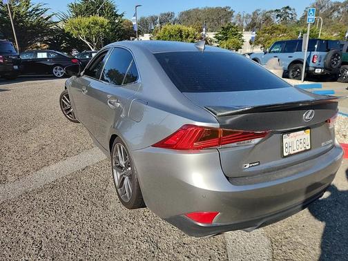 2018 Lexus IS 300 Base