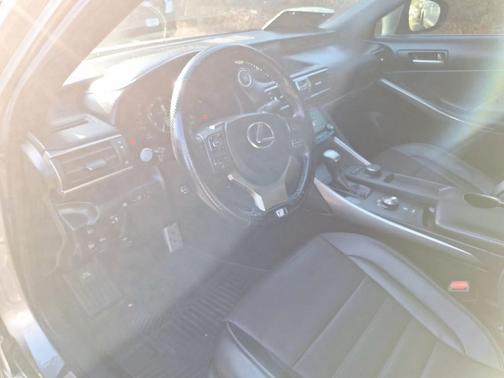 2018 Lexus IS 300 Base