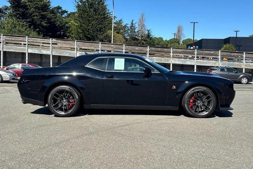 2022 Dodge Challenger R/T Scat Pack Widebody