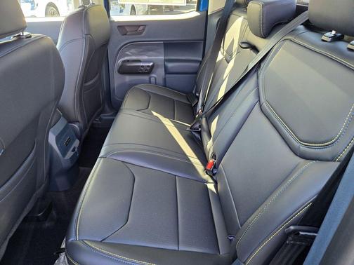 Velocity Blue 2026 Ford Maverick Lobo Standard