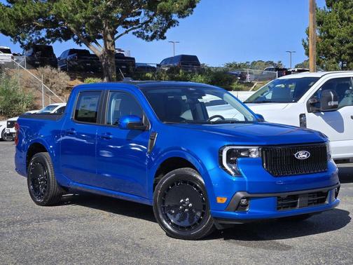 Velocity Blue 2026 Ford Maverick Lobo Standard