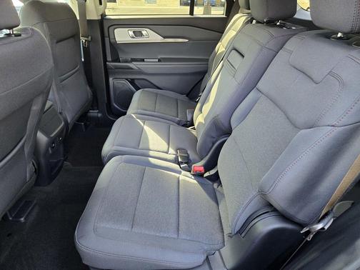 Vapor Blue Metallic 2026 Ford Explorer Active