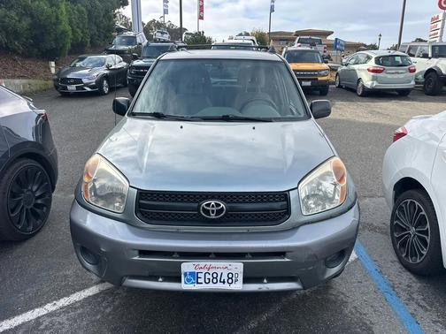 2005 Toyota RAV4 Base